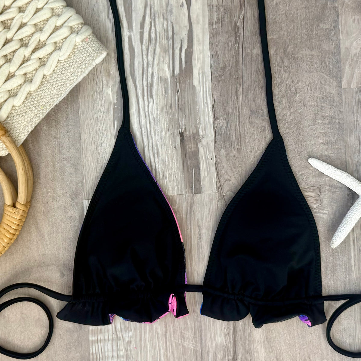 Ruffle Black palms